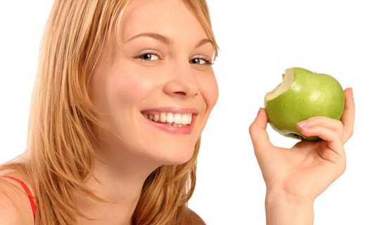 Cómo mantener los dientes blancos: Consejos Naturales